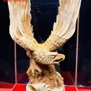 Đại bàng nhai bách