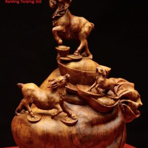 Tam dệ đứng bao tiền gỗ sưa.
