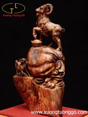 Tam dê đứng bao tiền gỗ nu sưa