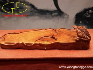 Khay trà thiềm thừ gỗ hương