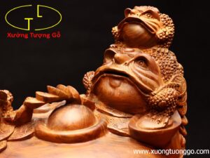 Tam cóc chấn chum tiền gỗ hương ta
