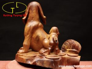 Chó mẫu tử gỗ hương ta