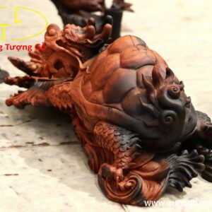 Long Quy( Rùa đầu rồng) gỗ trắc đỏ.