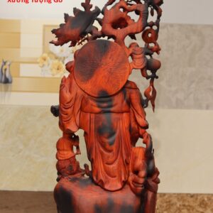 Di Lặc đứng bao ngũ tiểu( ngũ phúc) vác cành đào gỗ trắc.