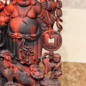 Di Lặc ngũ tiểu đứng cây tùng gỗ trắc