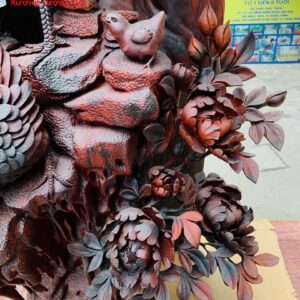 Gia đình gà hoa phù dung gỗ trắc