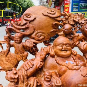 Di Lặc ngũ tiểu vác đào ngồi tiền hương ta.