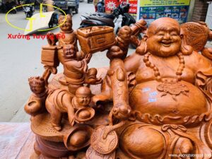 Di Lặc cửu tiểu cầm gậy như ý gỗ hương ta.