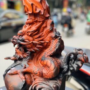 Đạt ma hàm long gỗ trắc đỏ đen.