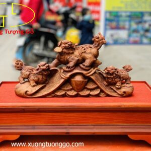 Tam nghê gậy như ý gỗ sưa.