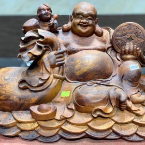 Di lặc nhất tiểu ngồi tiền gỗ hương ta
