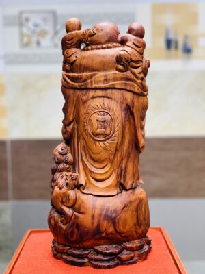 Di Lặc cầm gậy như ý gỗ sưa