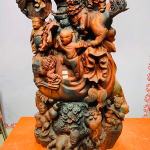 Di Lặc cửu tiểu vác đào đứng tùng gỗ trắc