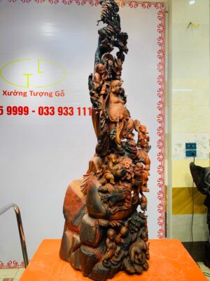 Di Lặc cửu tiểu vác đào đứng tùng gỗ trắc