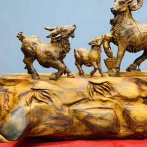 Tam dương gỗ sưa