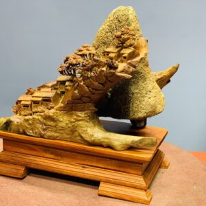 Tiểu cảnh(bonsai) ôm đá gỗ hương ta.