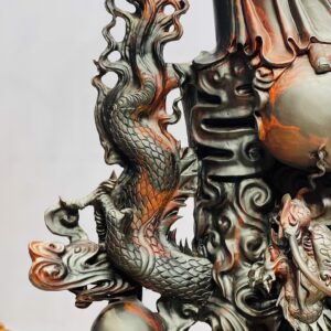 Đạt Ma ngự rồng trắc đỏ đen.