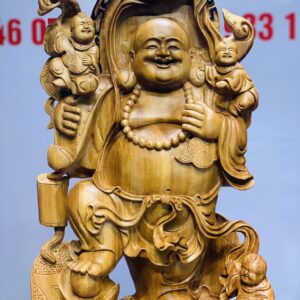 Di Lặc đứng trống tam tiểu gánh gậy như ý ngọc am.
