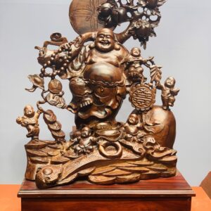 Di Lặc ngũ tiểu vác đào gỗ cẩm.