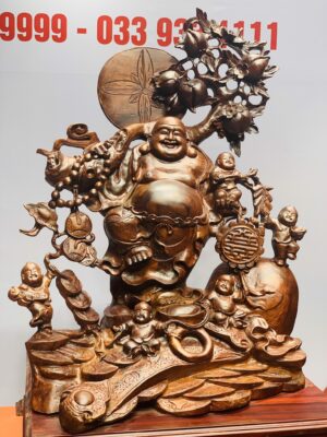 Di Lặc ngũ tiểu vác đào gỗ cẩm.