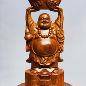 Di Lặc dâng vàng hương đá