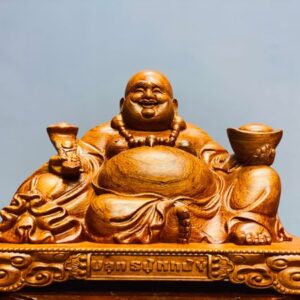 Di Lặc cầm vàng, ngọc như ý gỗ hương đá