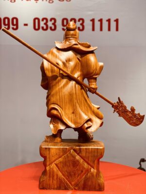 Quan Công xách đao vuốt râu cao 70 hương đá.