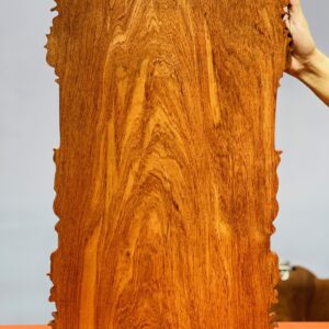 Dốc lịch thuyền hương đá.
