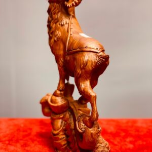 Nhất dương gỗ hương đá.