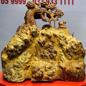 Ông thọ ngồi tùng nu hương