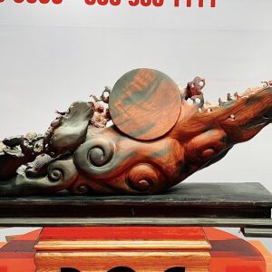 Gia đình tỳ hưu gỗ trắc