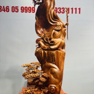 Đạt Ma múa võ gỗ hương ta.