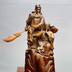 Quan Công, Khổng Minh gỗ sưa.