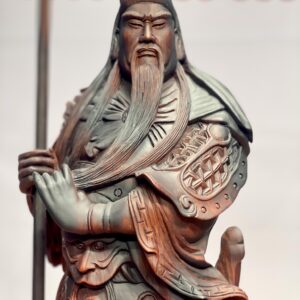 Quan Công chống đao gỗ trắc.