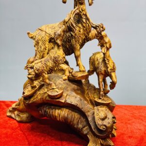 Tam dương trấn ngọc như ý gỗ sưa.