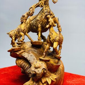 Tam dương trấn ngọc như ý gỗ sưa.