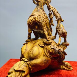 Tam dương trấn ngọc như ý gỗ sưa.