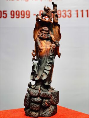 Đạt Ma khất thực gỗ trắc.