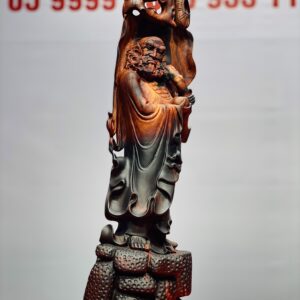 Đạt Ma khất thực gỗ trắc.