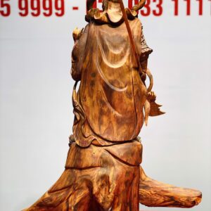 Quan Công vuốt râu gỗ sưa.