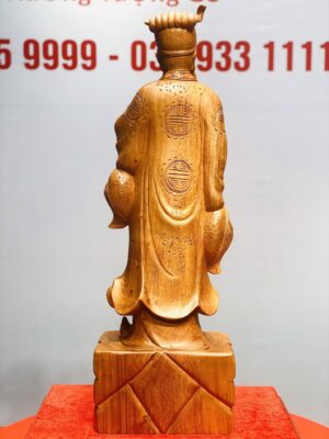 Khổng Minh vuốt râu cao 70.