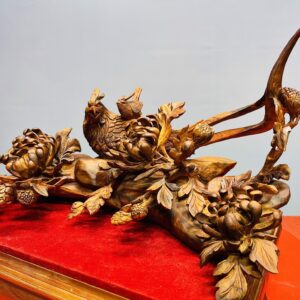 Chim trĩ hoa phù dung gỗ sưa.
