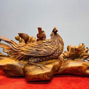 Chim trĩ hoa phù dung gỗ sưa.