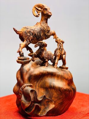 Tam dương đứng bao tiền gỗ sưa đỏ_ Mã Sp: TLV562