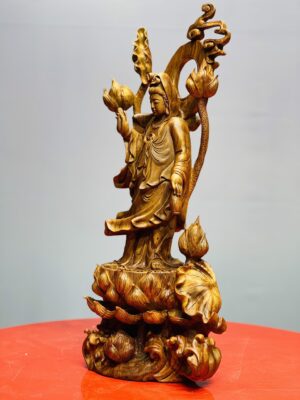 Quan Âm ngự đài sen gỗ sưa