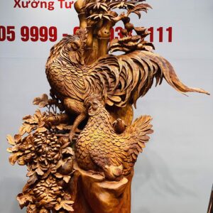 Gia đình gà gỗ hương ta.