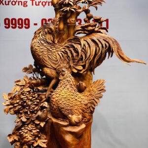 Gia đình gà gỗ hương ta.