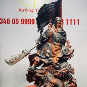 Quan Công xách đao gỗ trắc đỏ đen.