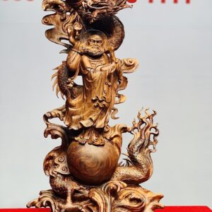 Đạt ma hàng long gỗ sưa.