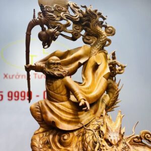 Đạt ma ngọa hổ tàng long gỗ hương.